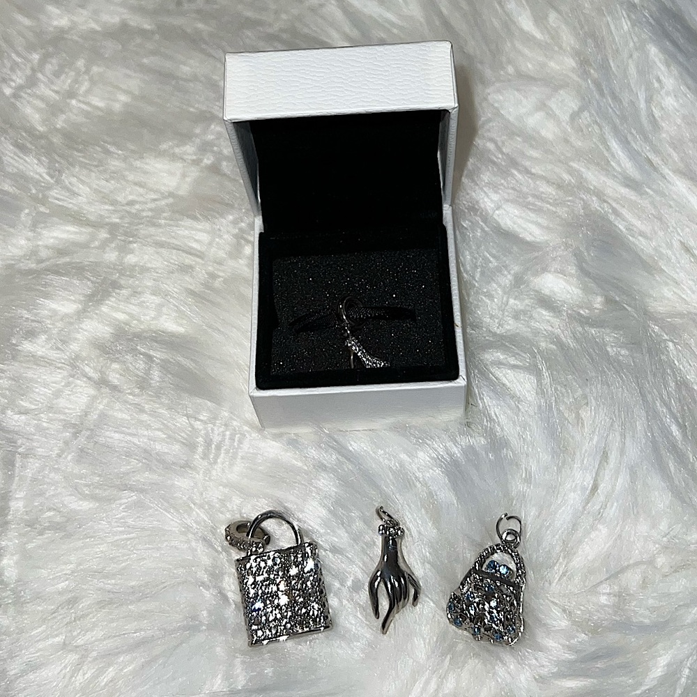 Pandora 4 silver necklace pieces shoes purse hand ornaments vintage bundle